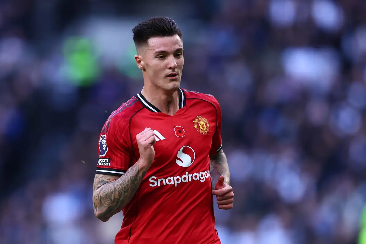 Man Utd assess Benjamin Sesko injury after international withdrawal - TribalFootball.com