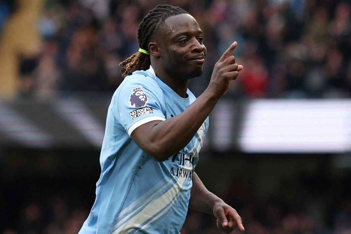 Manchester City supera Brentford e aumenta a pressão sobre o Arsenal. Manchester City supera Brentford e aumenta a pressão sobre o Arsenal.