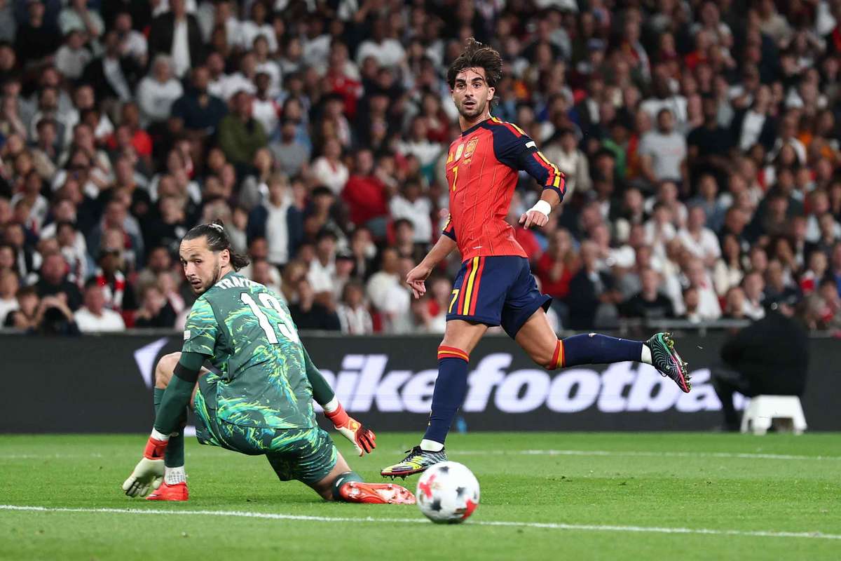 Liga das Nações: Ferran Torres deixa a Espanha e ganha substituto