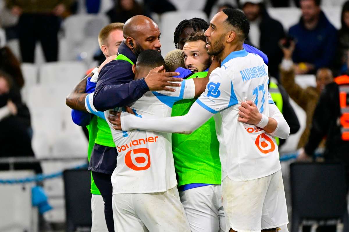 Amine Gouiri là người hùng khi Marseille giành chiến thắng muộn trước Auxerre tại Ligue 1