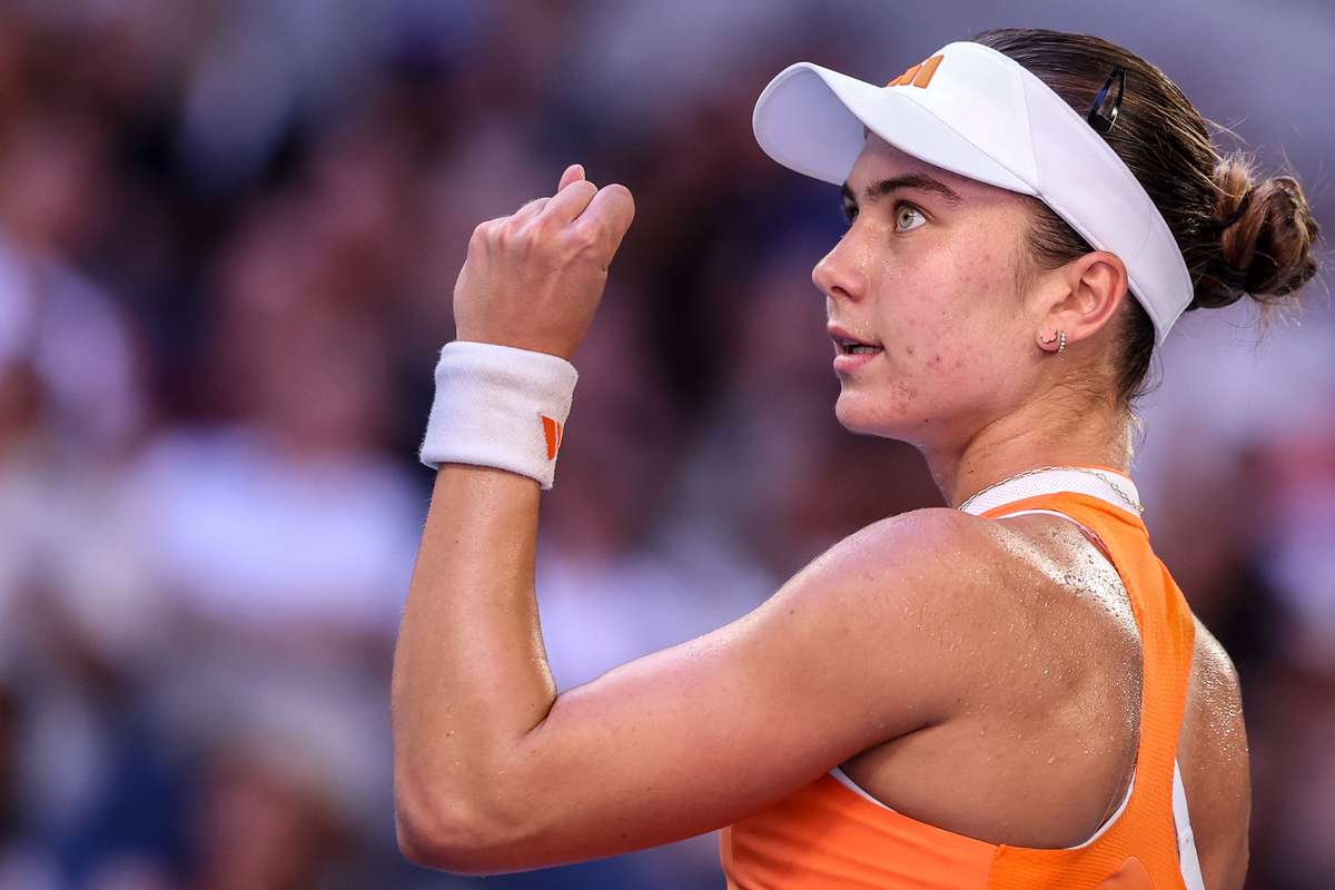 Iva Jovic stuns Jasmine Paolini at Australian Open | Flashscore.com