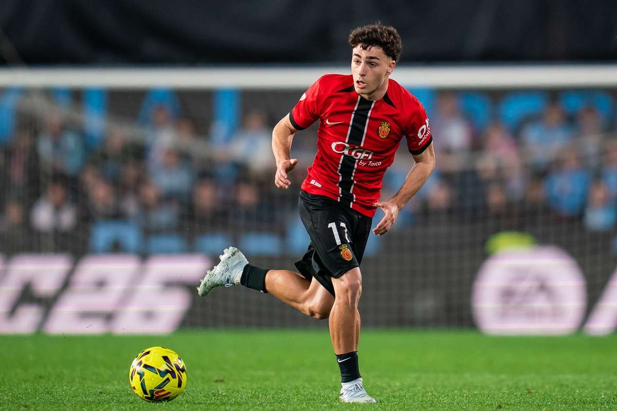 Tiền vệ cánh Mallorca, Virgili, mở ra cơ hội trở lại Barcelona