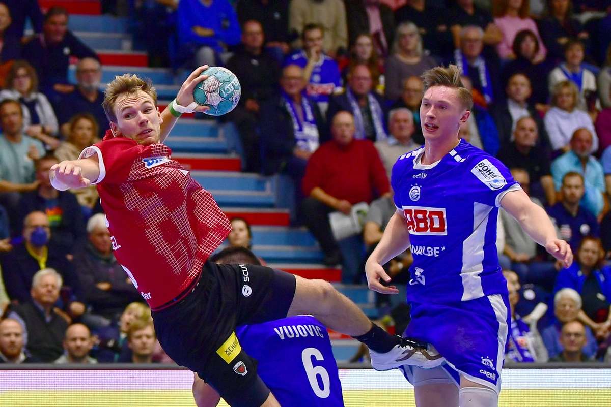 Handball Bundesliga Füchse Berlin geben Führung aus der Hand