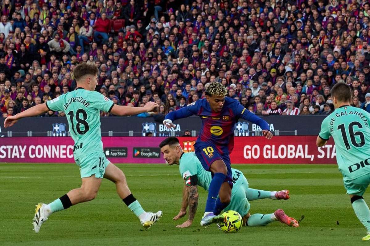 WATCH: Real Betis security forced to remove father of Barcelona start Yamal from seat