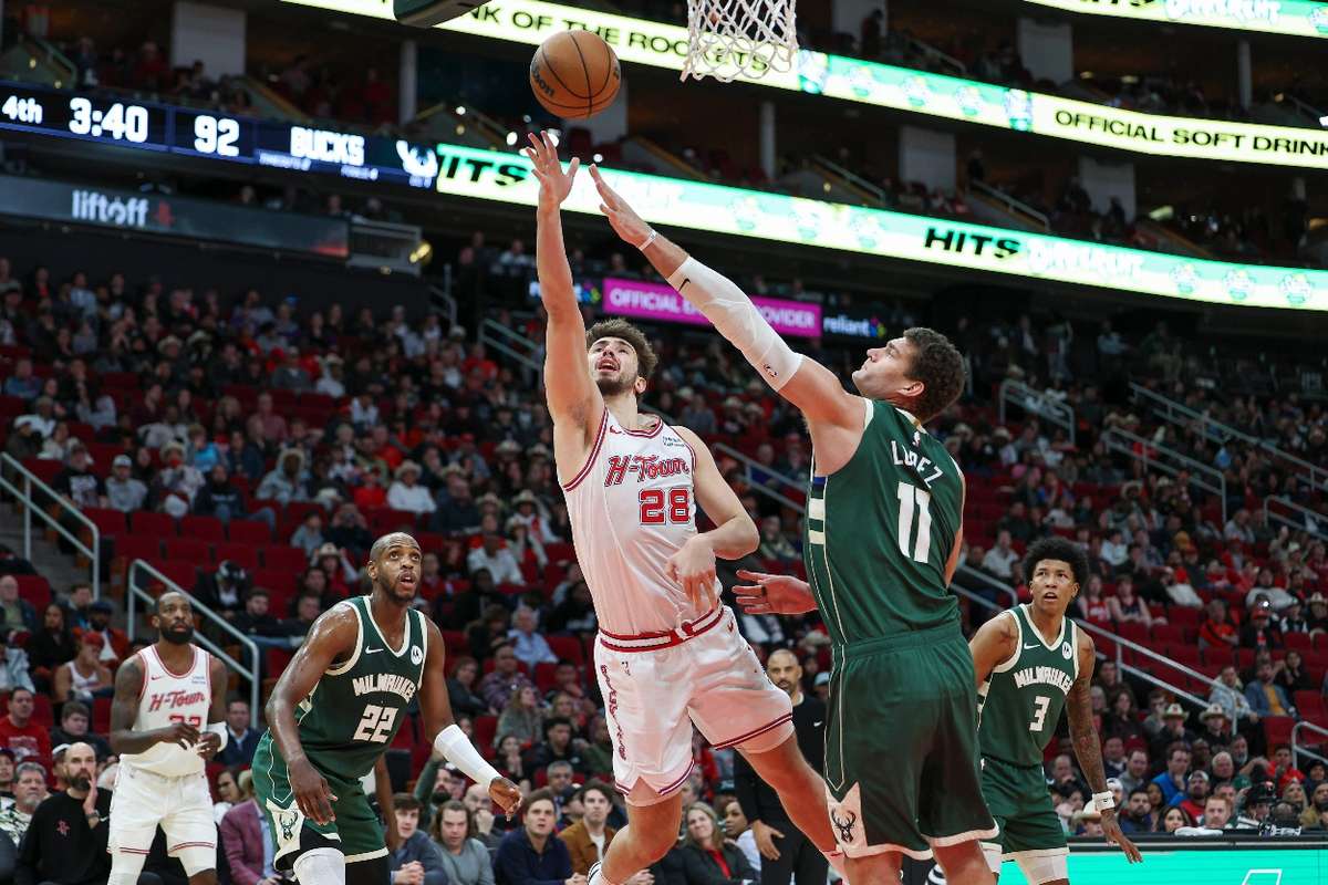 Los Rockets Vencen A Los Bucks En Los últimos Minutos Con Un Decisivo ...