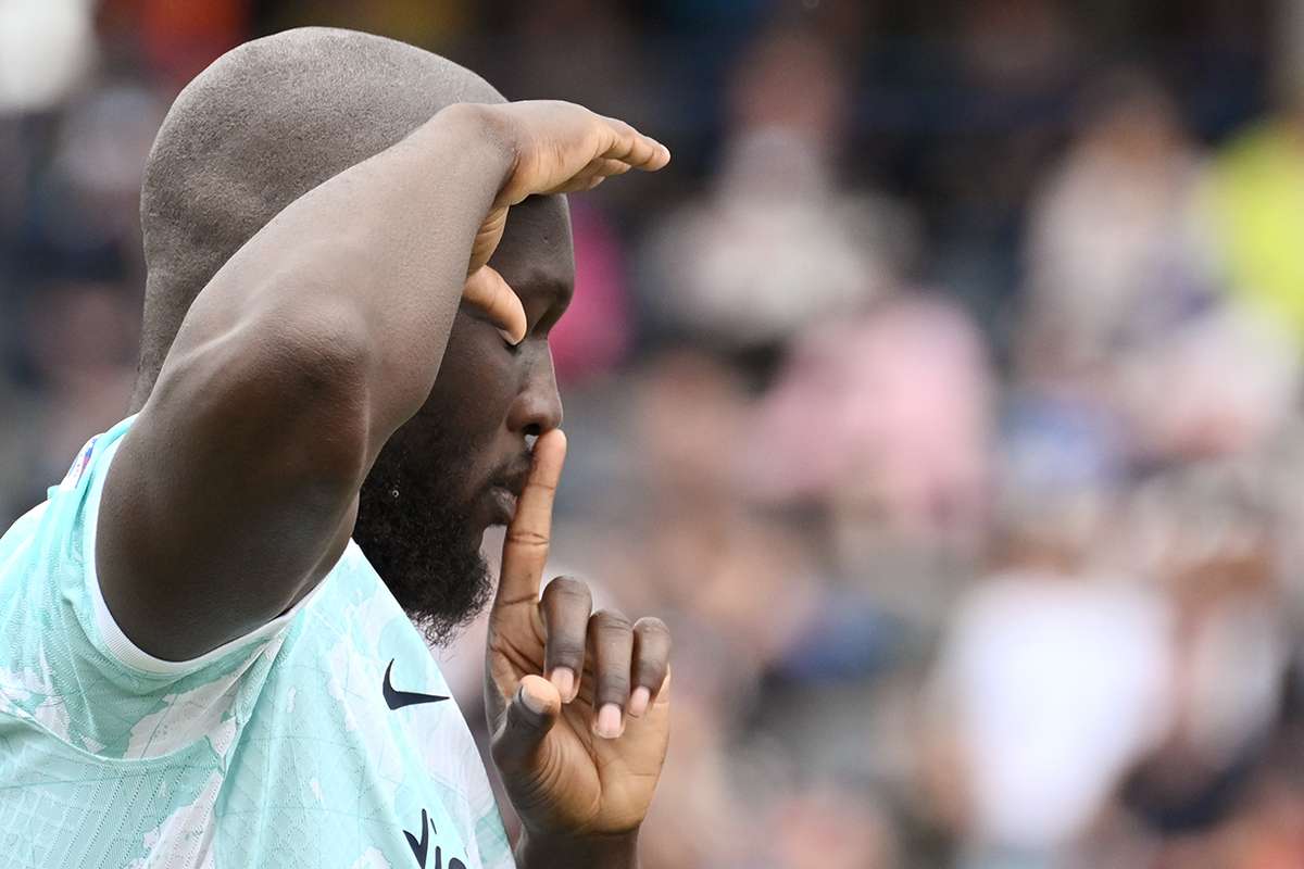 Juventus Fans To Be Barred For Racist Abuse Of Romelu Lukaku ...