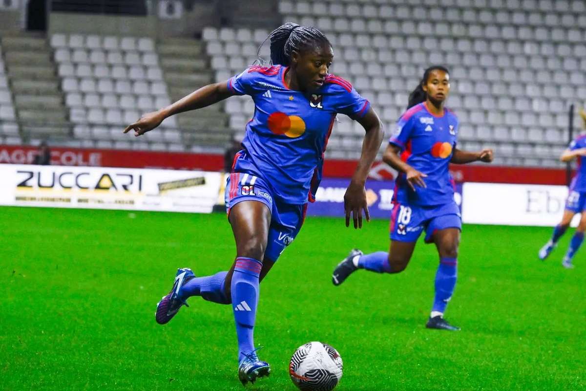 Duel D invaincues Et 1 Place En Jeu Entre Le Paris FC Et Lyon Ce duel-d-invaincues-et-1-place-en-jeu-entre-le-paris-fc-et-lyon-ce
