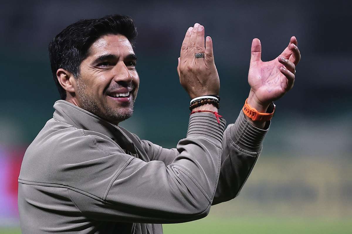Abel Ferreira revela protocolo de penáltis do Palmeiras e elogia Carlos Miguel