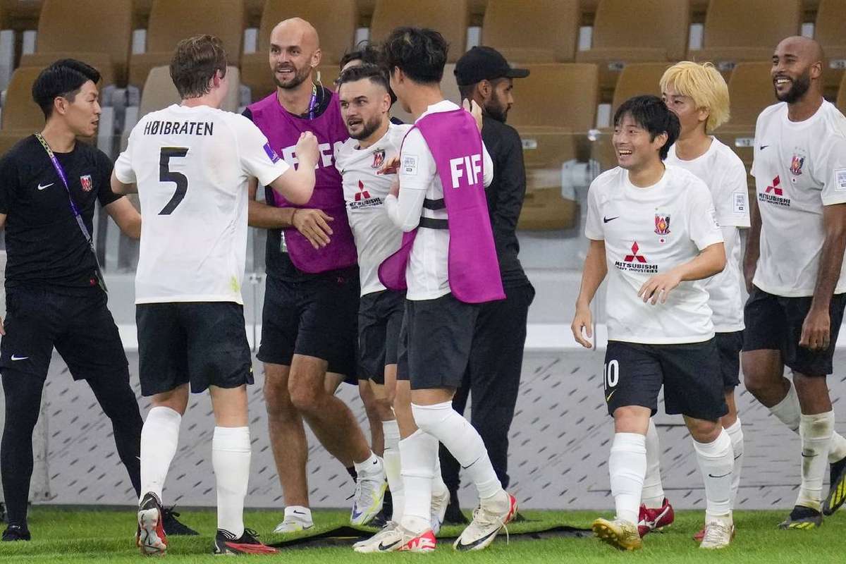 Urawa Reds vence jogo truncado contra León e vai à semifinal do Mundial de  Clubes - AGÊNCIA ESPORTE