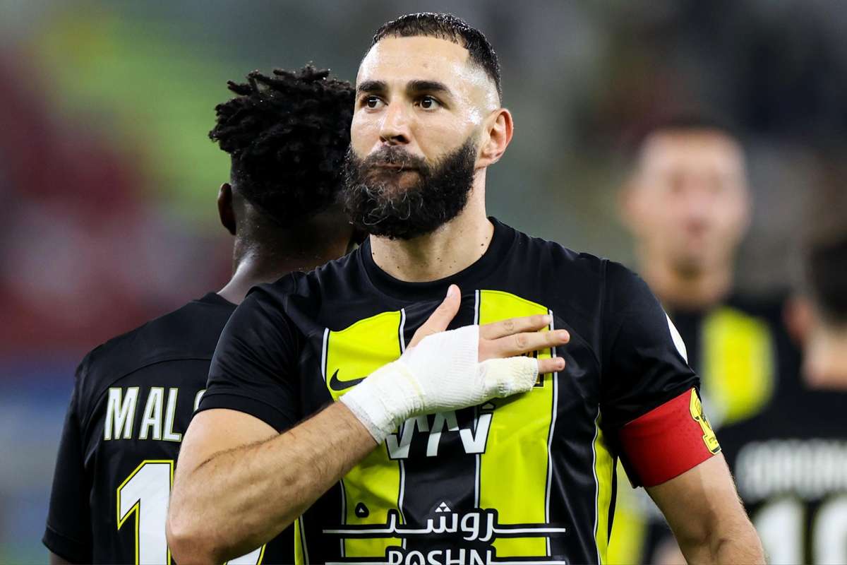 Golo de Jota dá vitória ao Al-Ittihad frente ao Sepahan