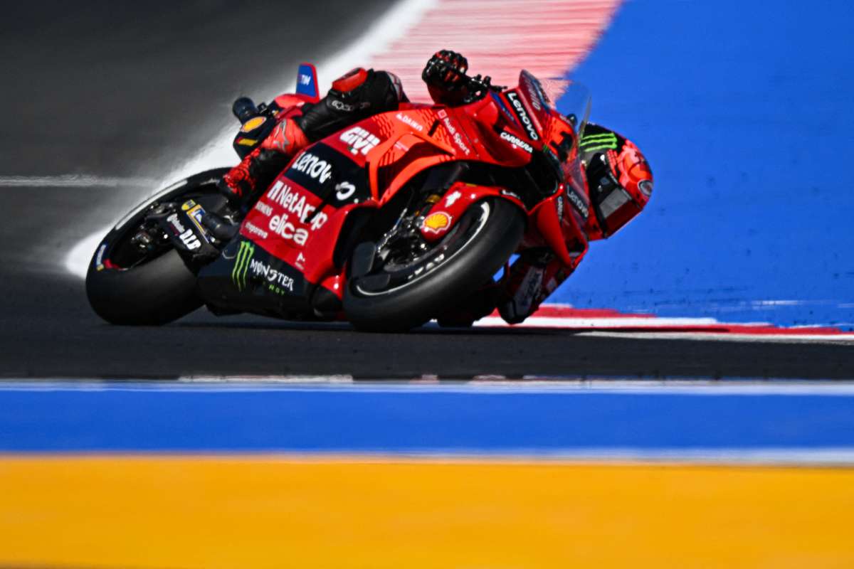 Bagnaia claims pole for San Marino MotoGP with lap record | Flashscore ...
