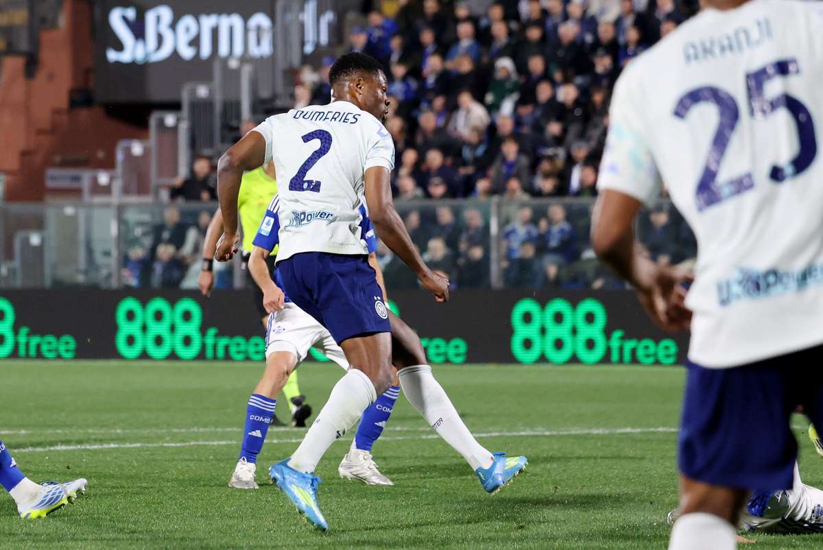 Inter thắng trận cầu bảy bàn thắng nghẹt thở trước Como, bỏ xa ngôi đầu Serie A với chín điểm