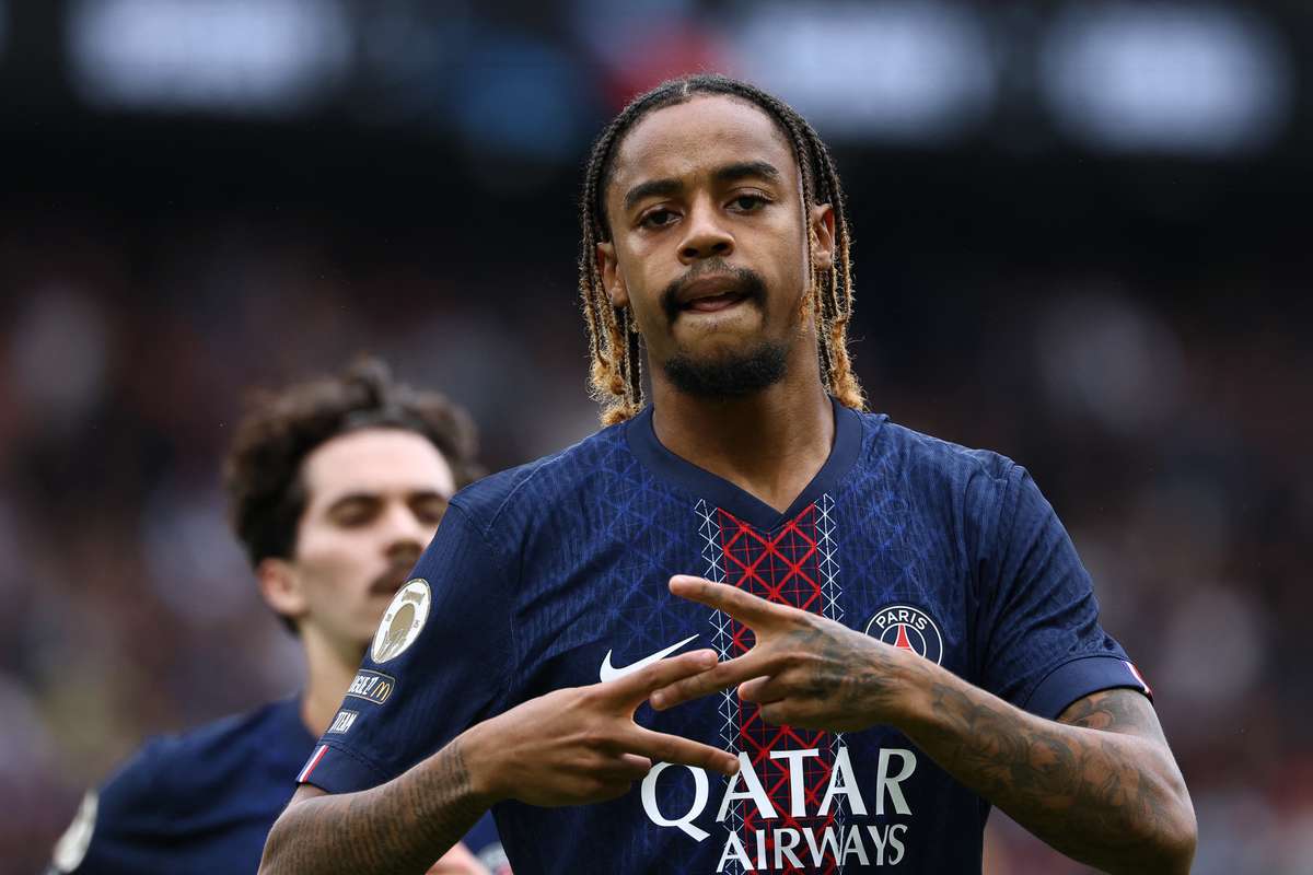 Barcola brace fires PSG to comfortable home victory over Lens in Ligue ...