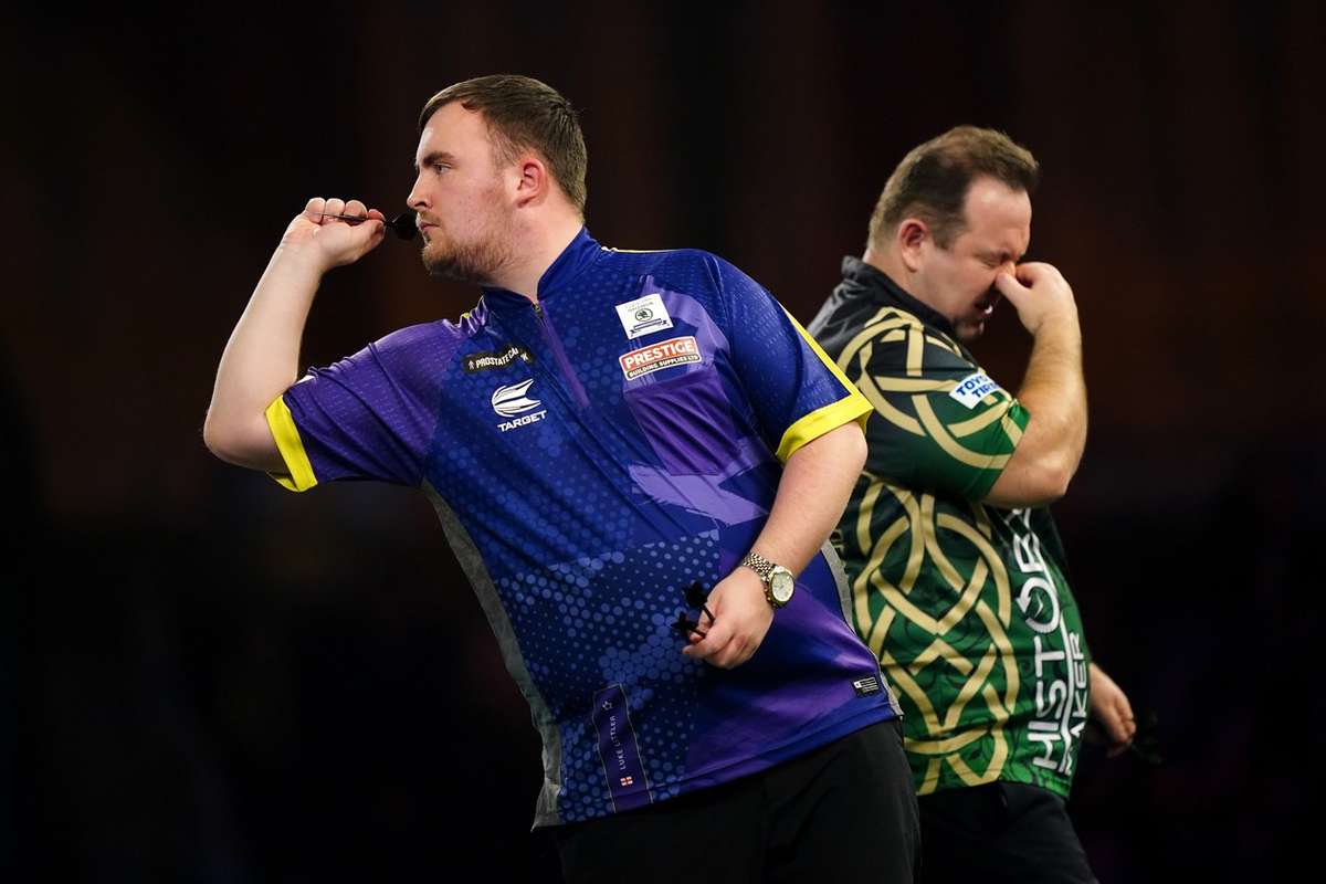 16årig dartkomet stormer i semifinalen ved VM i dart Flashscore.dk