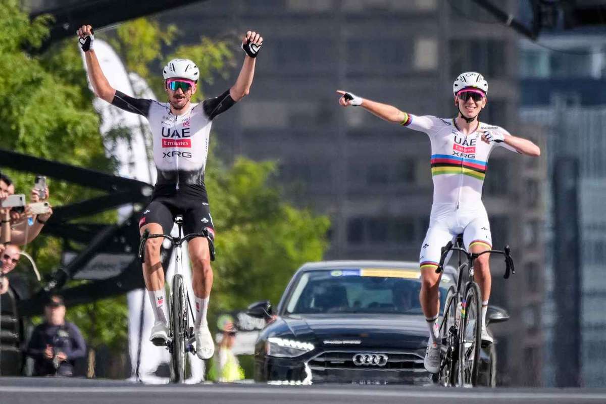 CYCLISME CARTE CYCLISTE JEAN KIRSIPUU équipe AG2R signée EUR 3,99