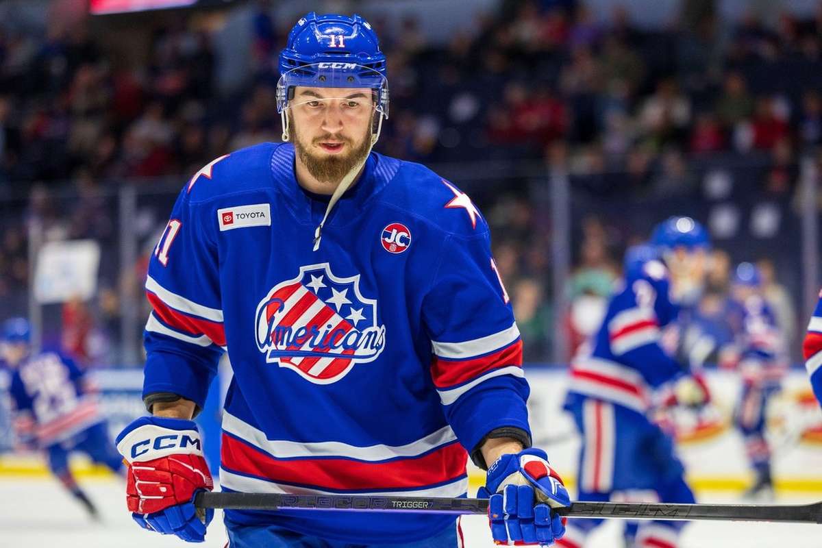 O krok blíž NHL. Rousek podepsal dvouletou smlouvu s Buffalem, druhý ...