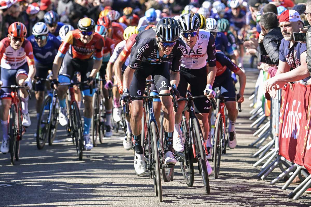 A Dos Meses Del Tour, Pogacar Sufre Fractura En Una Muñeca Tras Caída ...