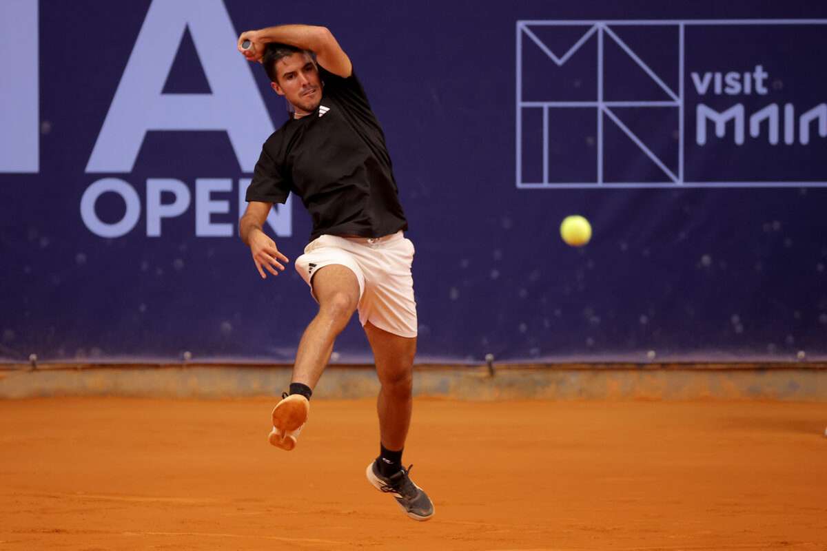 Lisboa Belém Open: Quatro tenistas portugueses eliminados e adeus de Gastão Elias