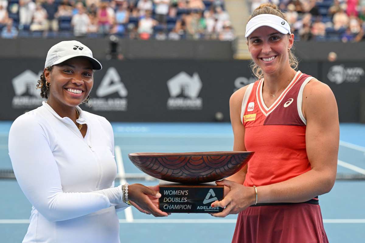 Bia Haddad ganha o primeiro título do ano no WTA 500 de Adelaide