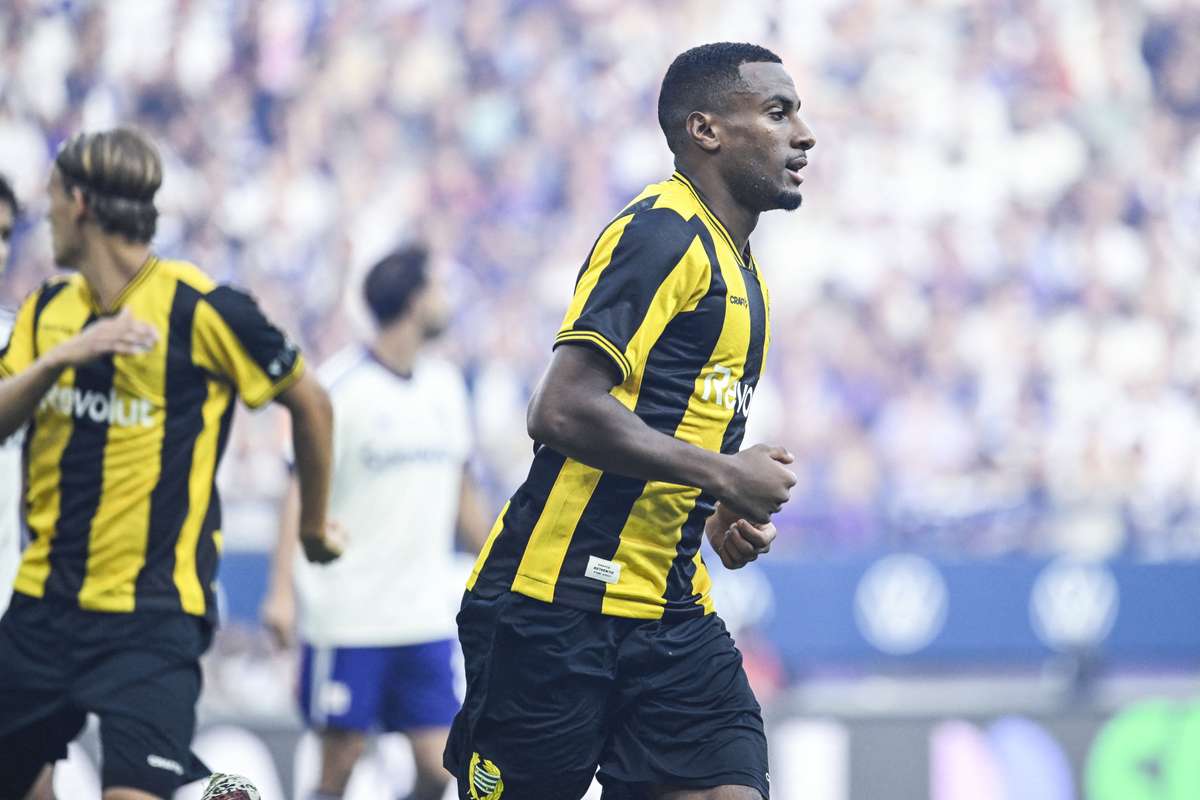 Abraham the latest addition to Sweden squad as replacement for injured Ali