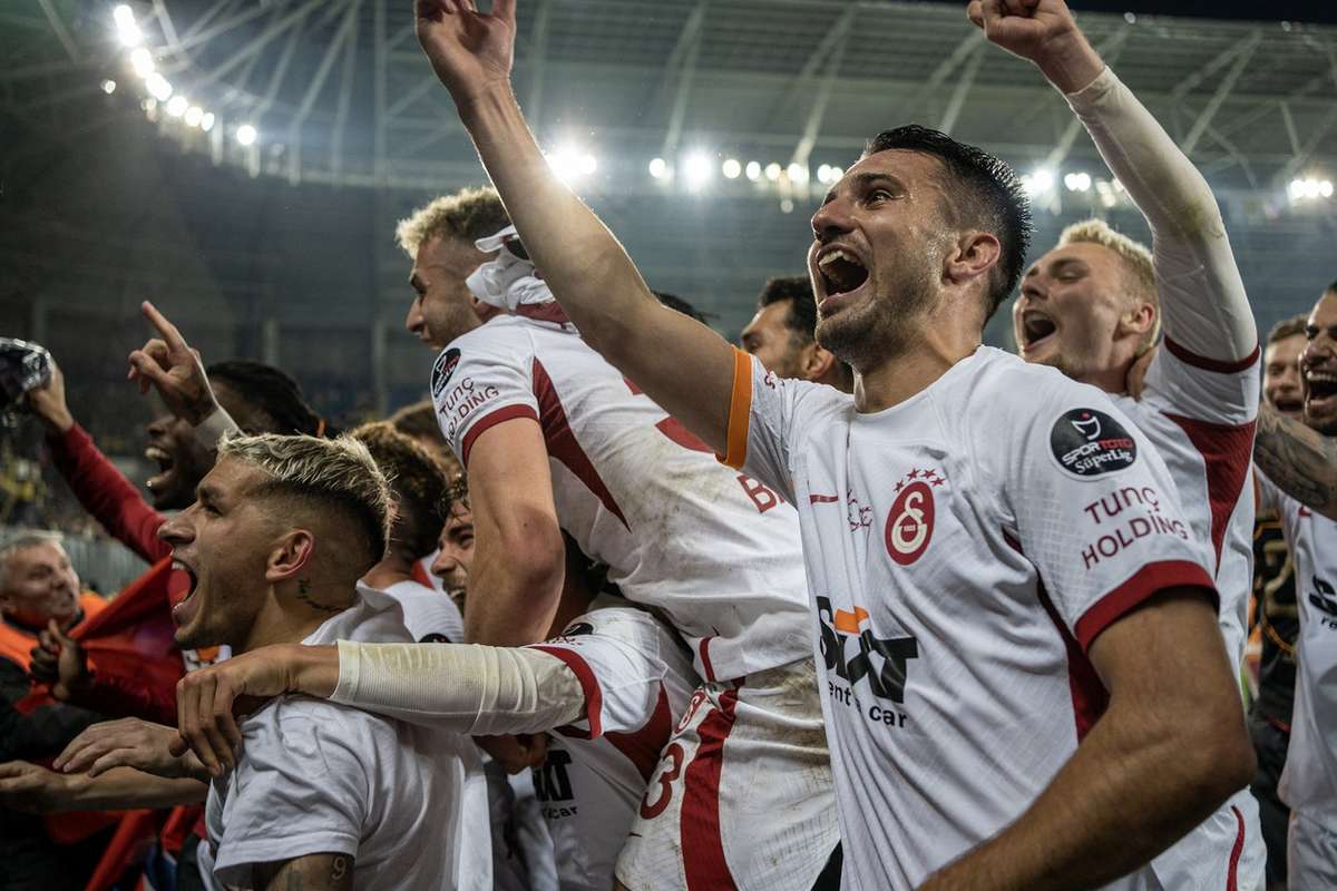 Galatasaray sacré champion de Turquie pour la 23e fois