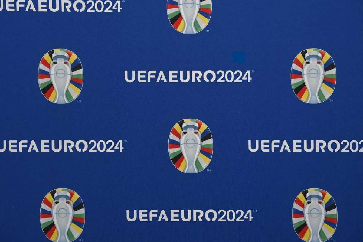 Tirage au sort des groupes de l'Euro 2024 la composition des 4 pots