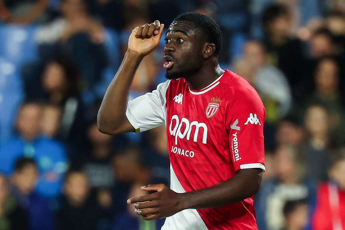 Vibrant O Leão Até Demorou, Mas Fofana É Que Chegou Tarde (crónica) Artwork Digital Art Vibrant O Leão Até Demorou, Mas Fofana É Que Chegou Tarde (crónica) Artwork Digital Art