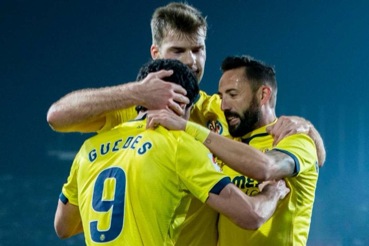 El Villarreal busca seguir sumando en sus visitas a Barcelona ...