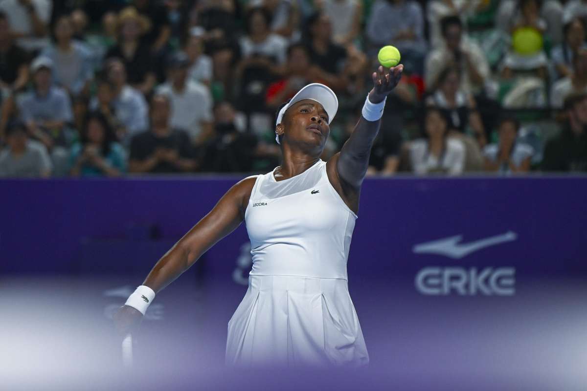 Venus Williams avança às meias-finais de pares no torneio de Cantão