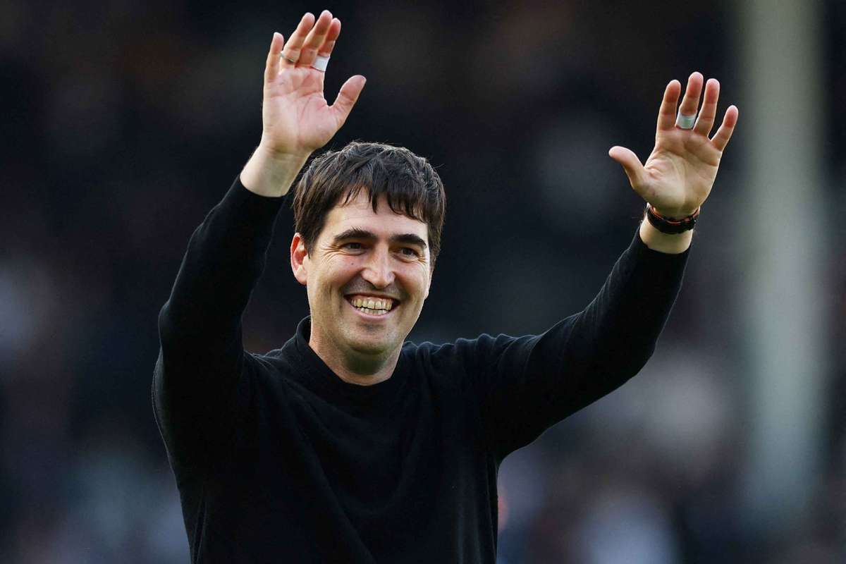 Adams and Brooks praise Iraola after leaving: Liverpool could win the Premier League. ..