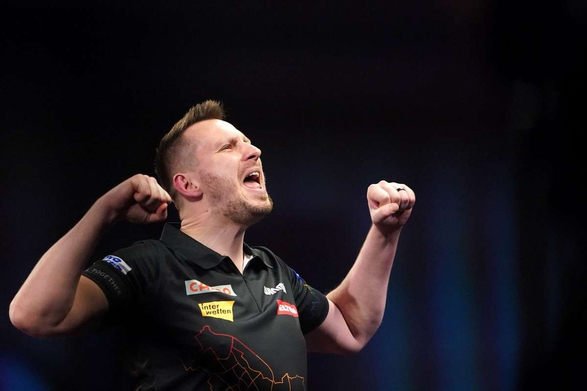 Sieg beim TCH Qualifier Florian Hempel fährt zur PDC WM, neuer