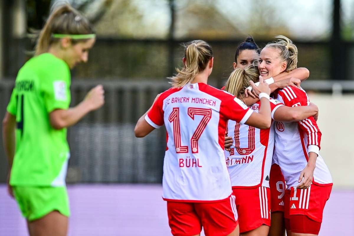 Frauen Bundesliga: Bayern München Nach Sieg Im Topspiel Spitzenreiter ...