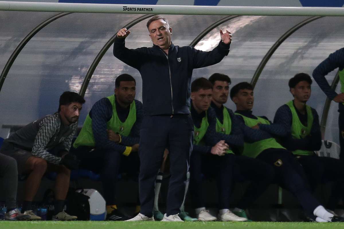 Liga Portugal: Carlos Carvalhal é demitido do Famalicão após derrota