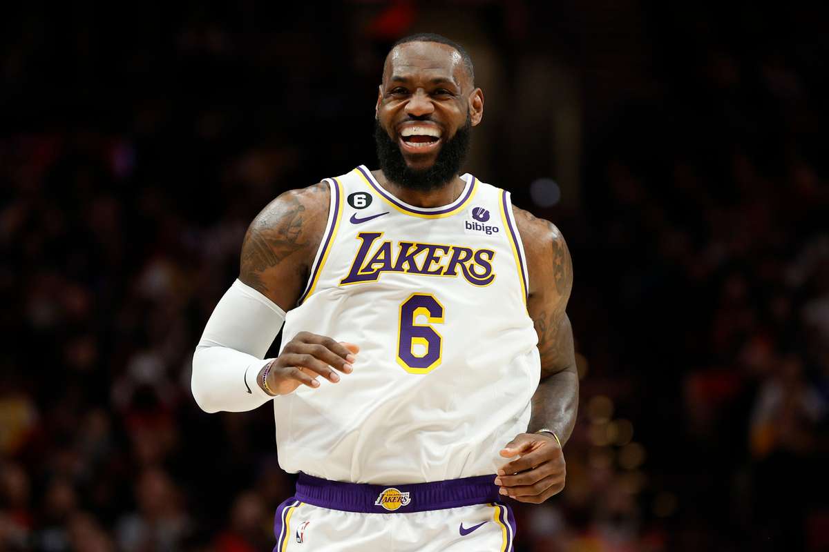 lebron blazers