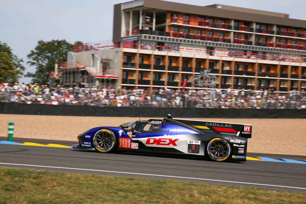 Filipe Albuquerque brilha no Petit Le Mans e termina perto do pódio nos EUA