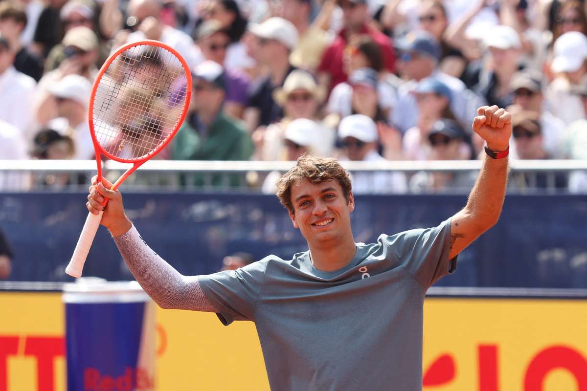 https://livesport-ott-images.ssl.cdn.cra.cz/r1200xfq60/46f8f2d5-d67a-44c1-b95b-d5205046d119.jpeg