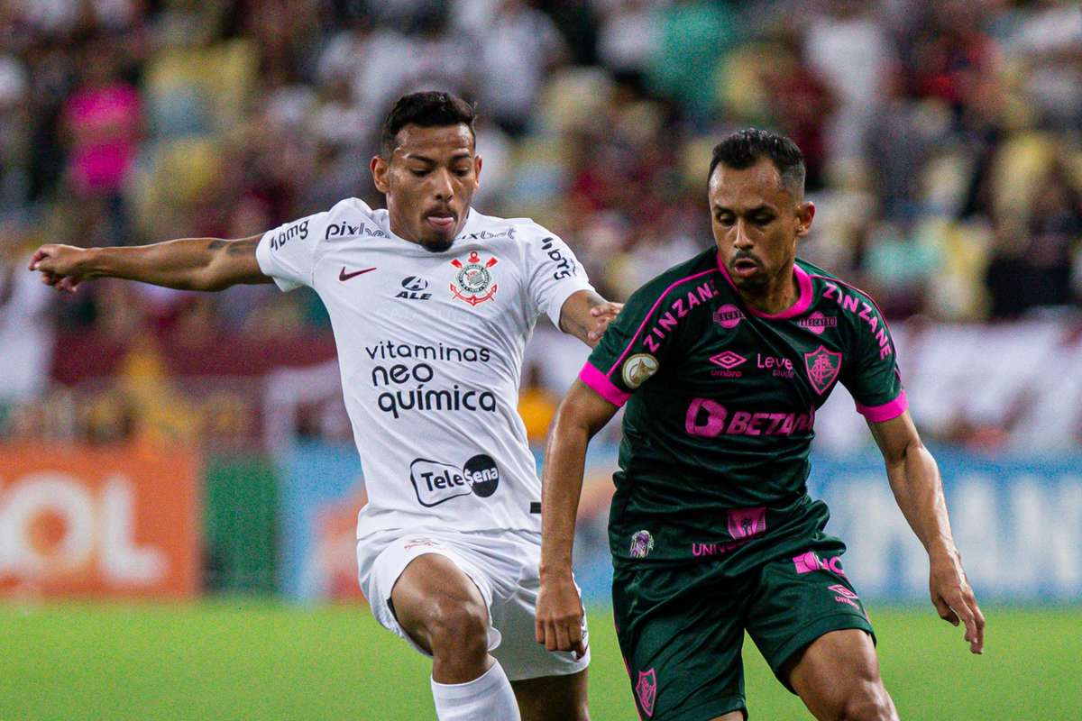 Flu arranca empate em jogo de seis gols contra o Corinthians