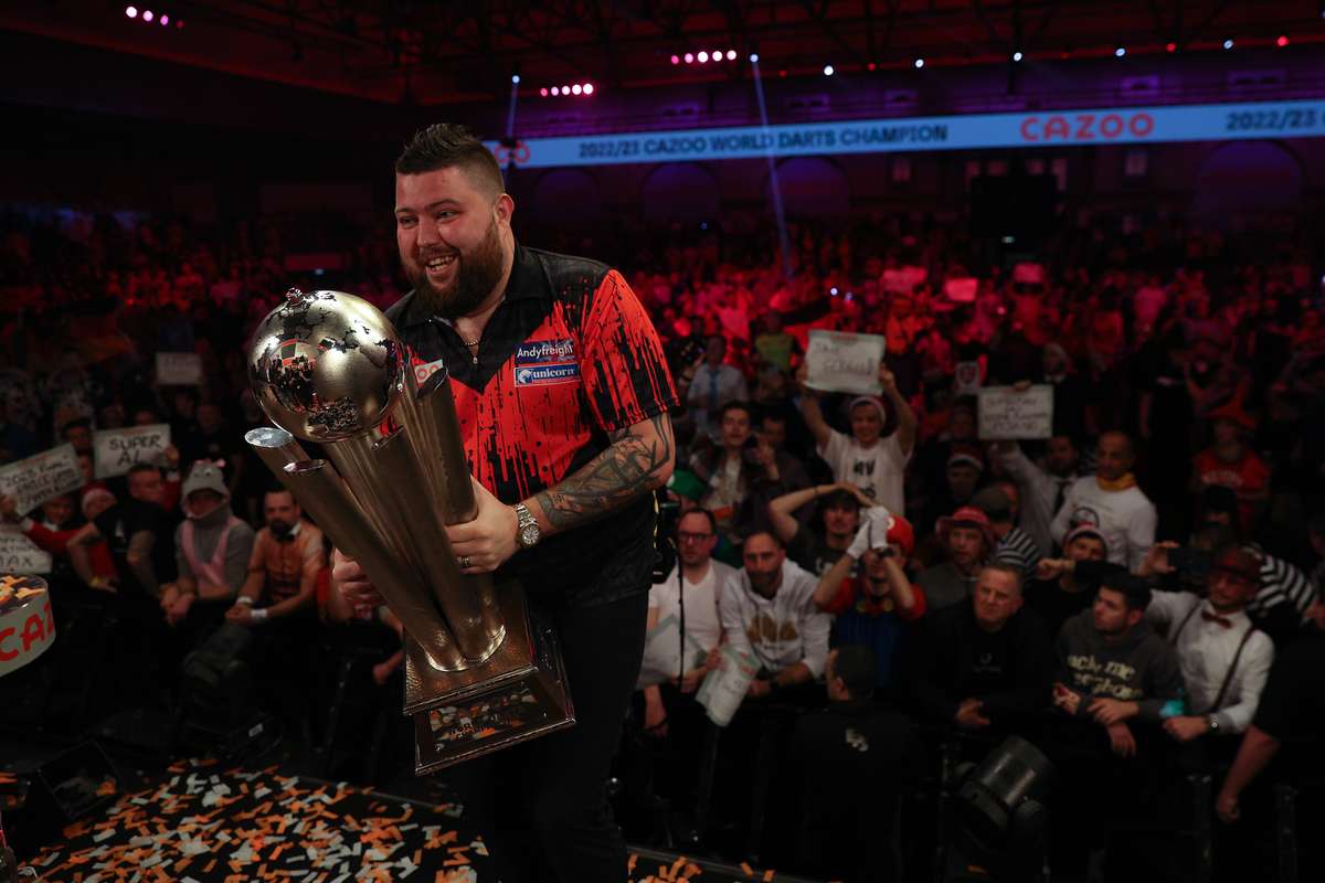 Smith bat Van Gerwen pour remporter son premier titre mondial de Darts