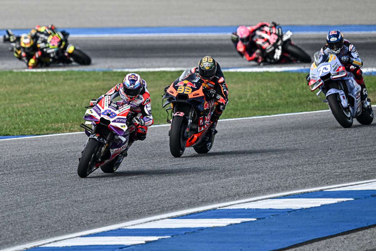 MotoGP: Martin Continua Lo Show In Thailandia, Lo Spagnolo Vince ...