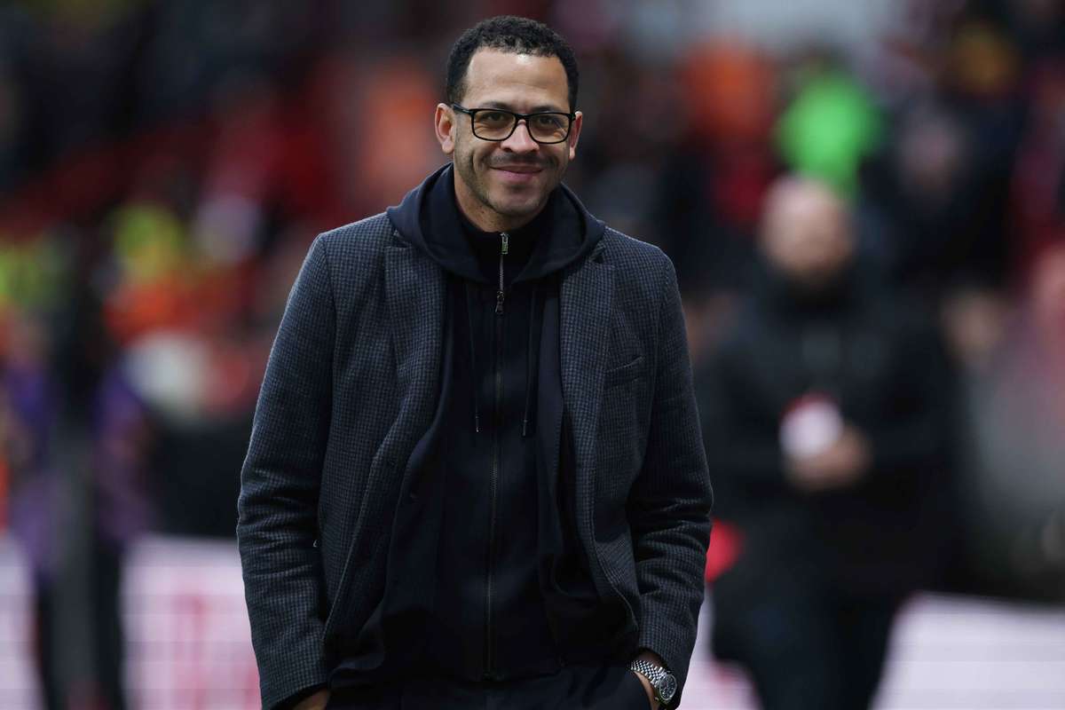 Max Rosenior Rosenior reveals shift in transfer policy at Chelsea - TribalFootball.com