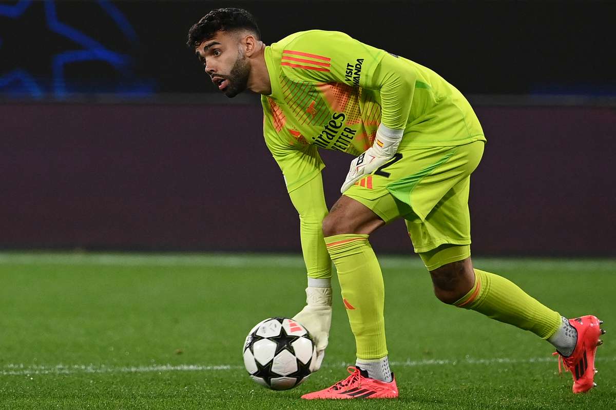 Arsenal Raya Signature Heroic Raya earns Arsenal draw with Atalanta in Champions League opener ...