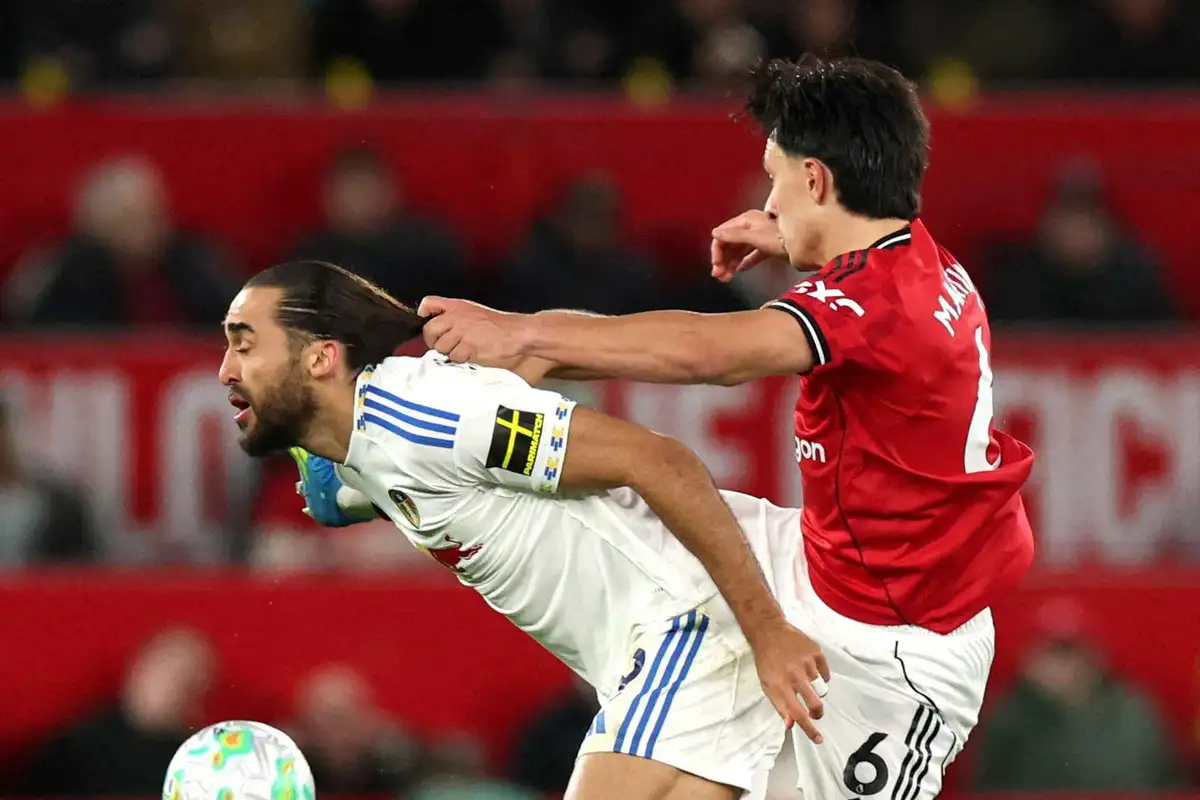 Dominic Calvert-Lewin "holds no grudges" agains Lisandro Martinez after red  card - TribalFootball.com