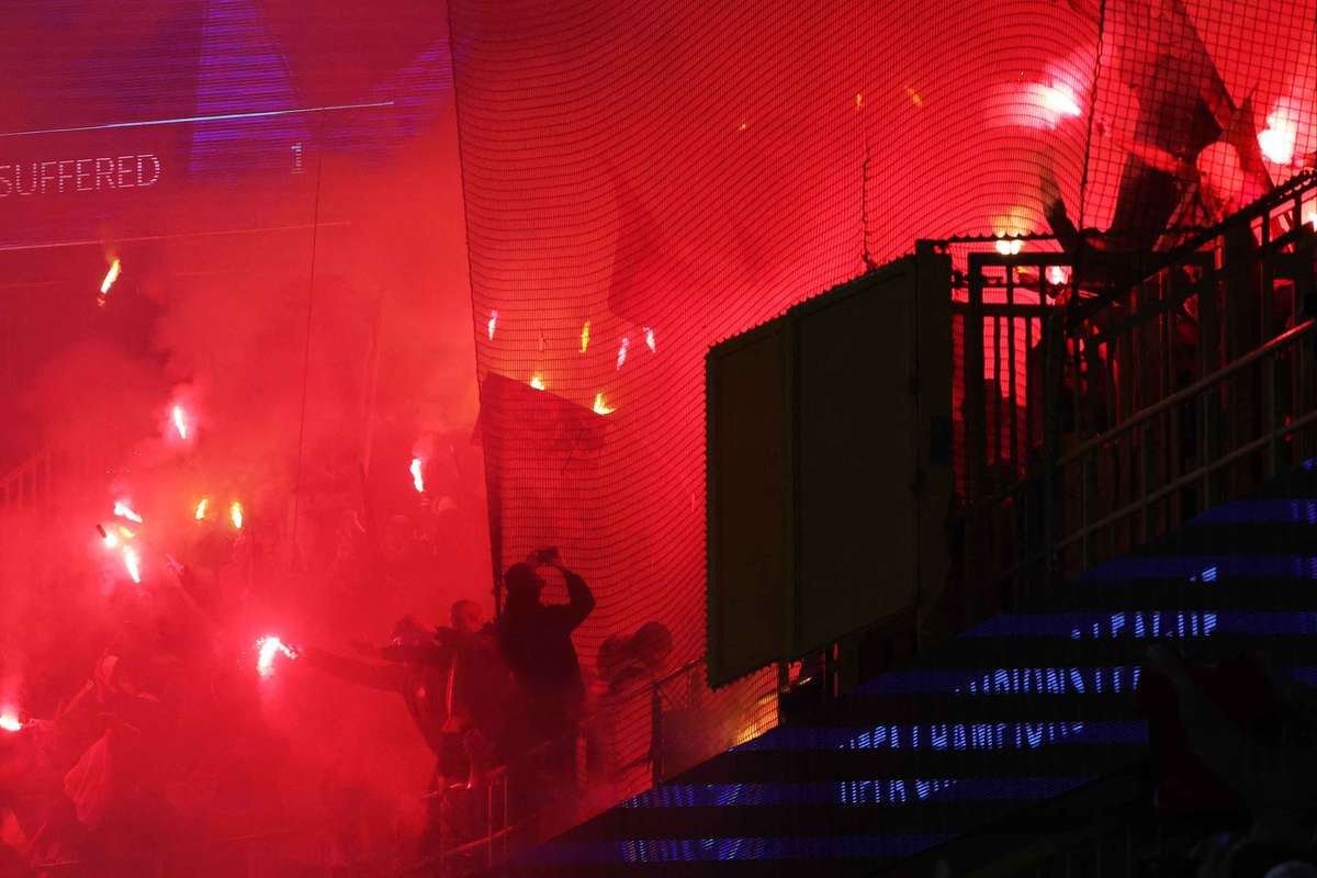 Lens fans barred from Anfield