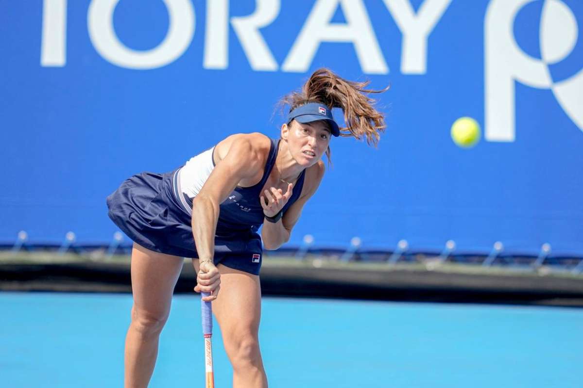 Luisa Stefani disputa final do WTA 1000 de Guadalajara contra Bia