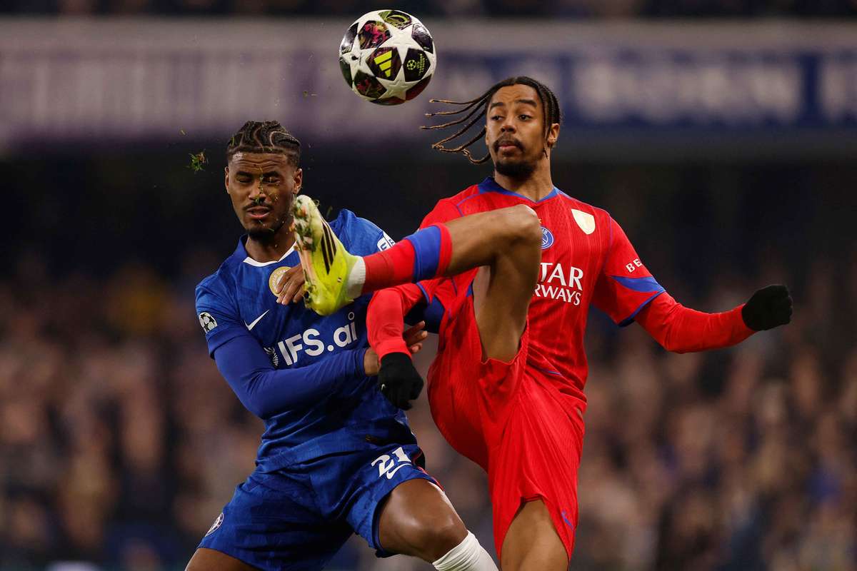 Barcola trở lại! Liverpool nhận cú sốc lớn khi ngôi sao PSG sẵn sàng cho trận chiến tại Anfield