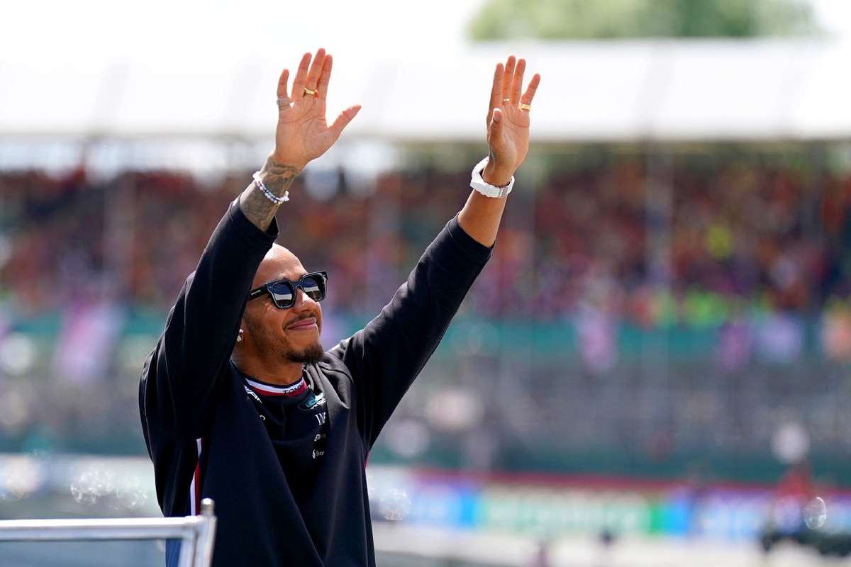 Ferrari officially announce signing of Lewis Hamilton on multi-year