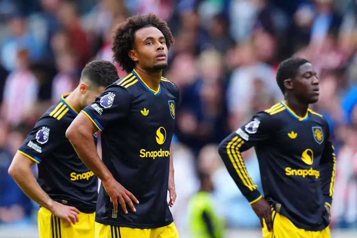 Joshua Zirkzee to Request January Move Away from Man Utd with Premier  League Interest - TribalFootball.com
