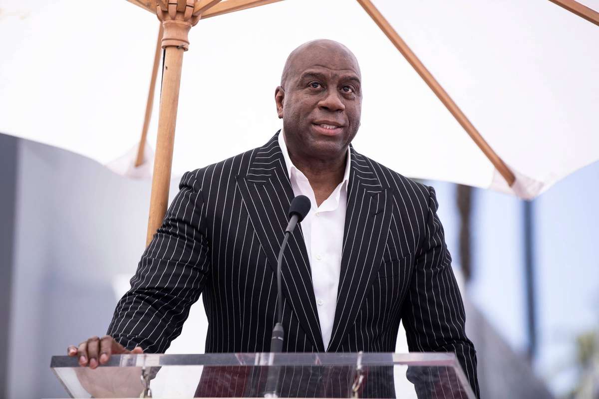 "Forbes": Była Gwiazda Koszykarskiej Ligi NBA, Magic Johnson, Został ...