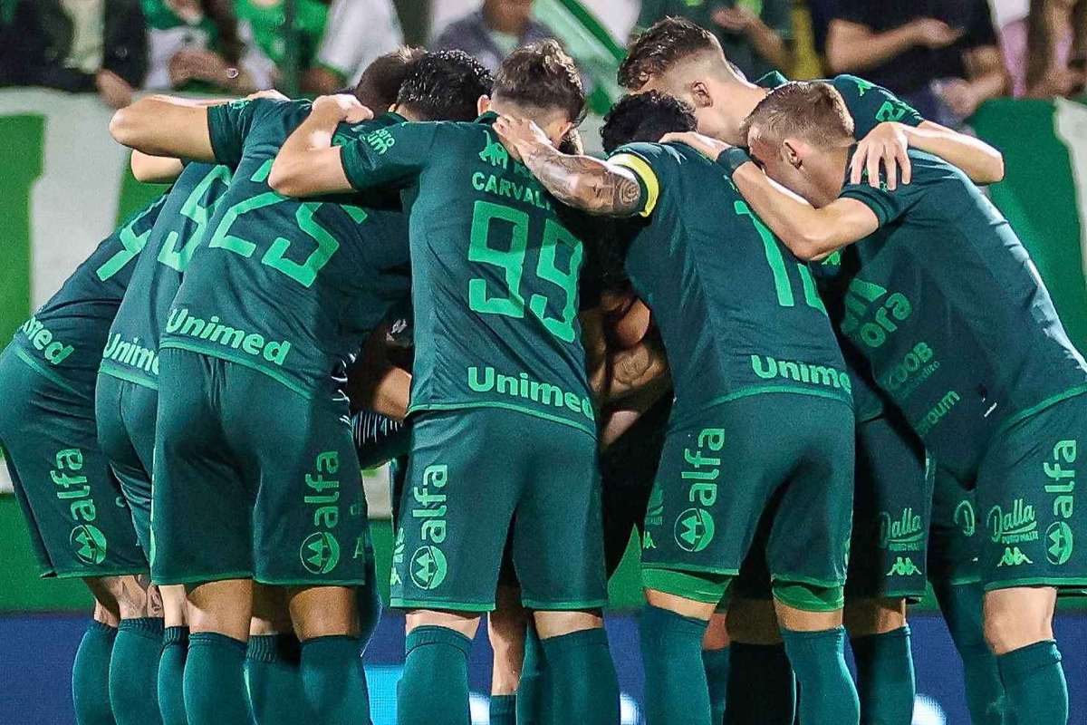 Chapecoense x Operário: onde assistir e escalações do jogo da Série B ...