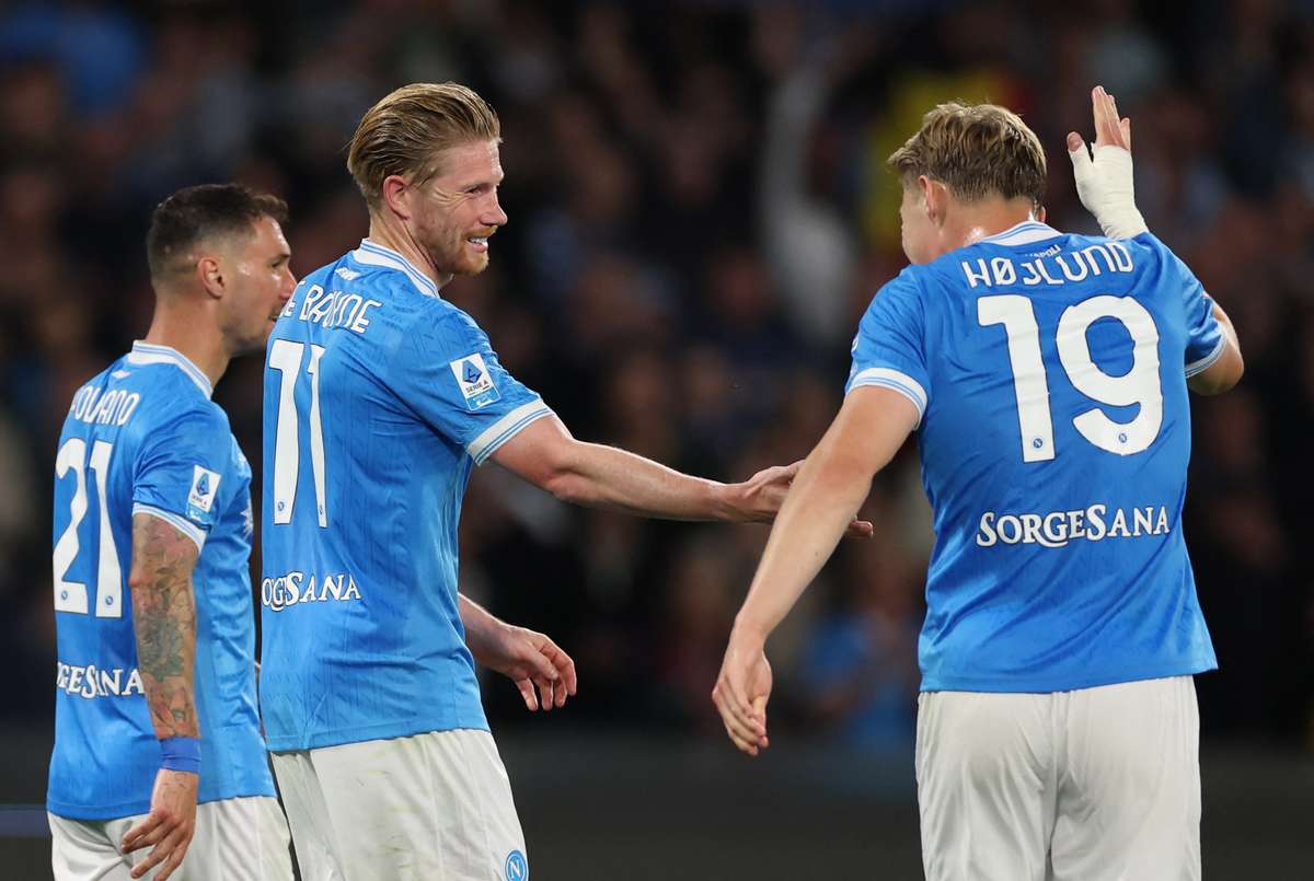 Il Napoli dilaga contro la Cremonese vincendo 4-0 | Diretta.it